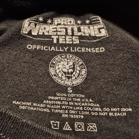 YOUNG BUCKS T-SHIRT - Small // AEW Wrestling Tag Team Bullet Club Tee Shirt - Picture 7 of 7